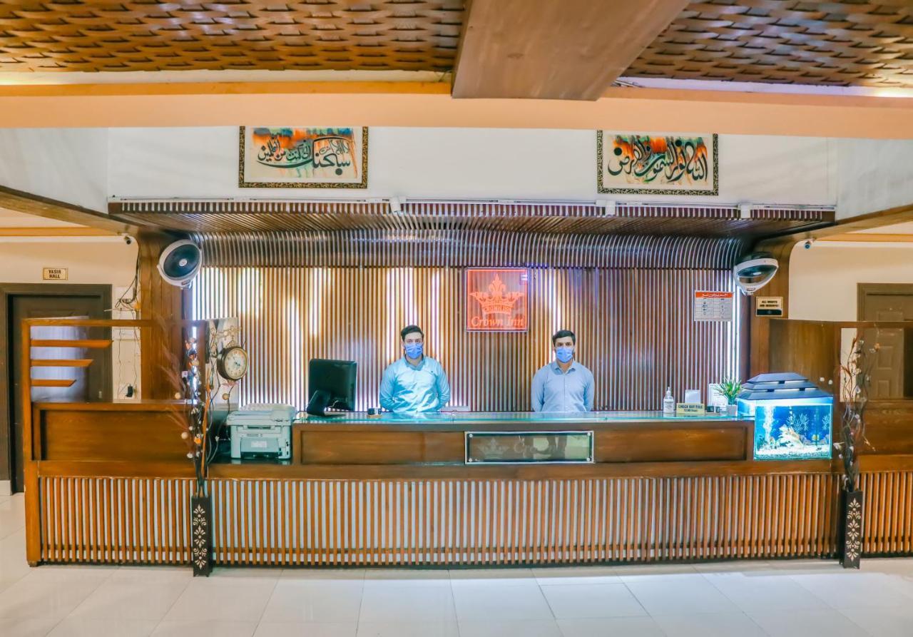 Hotel Crown Inn Мултан Екстериор снимка